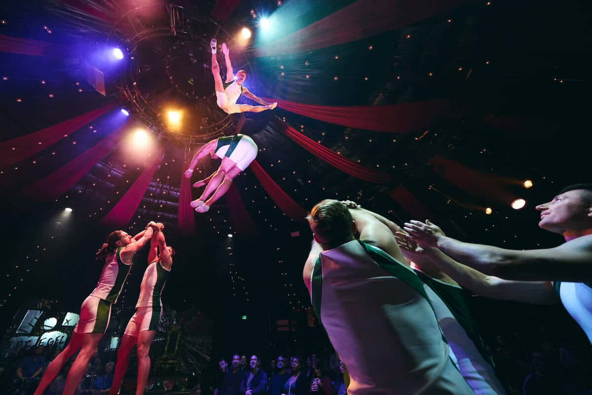 ‘Absinthe’ premieres Ukrainian-Russian act in 12th anniversary | Las Vegas Review-Journal